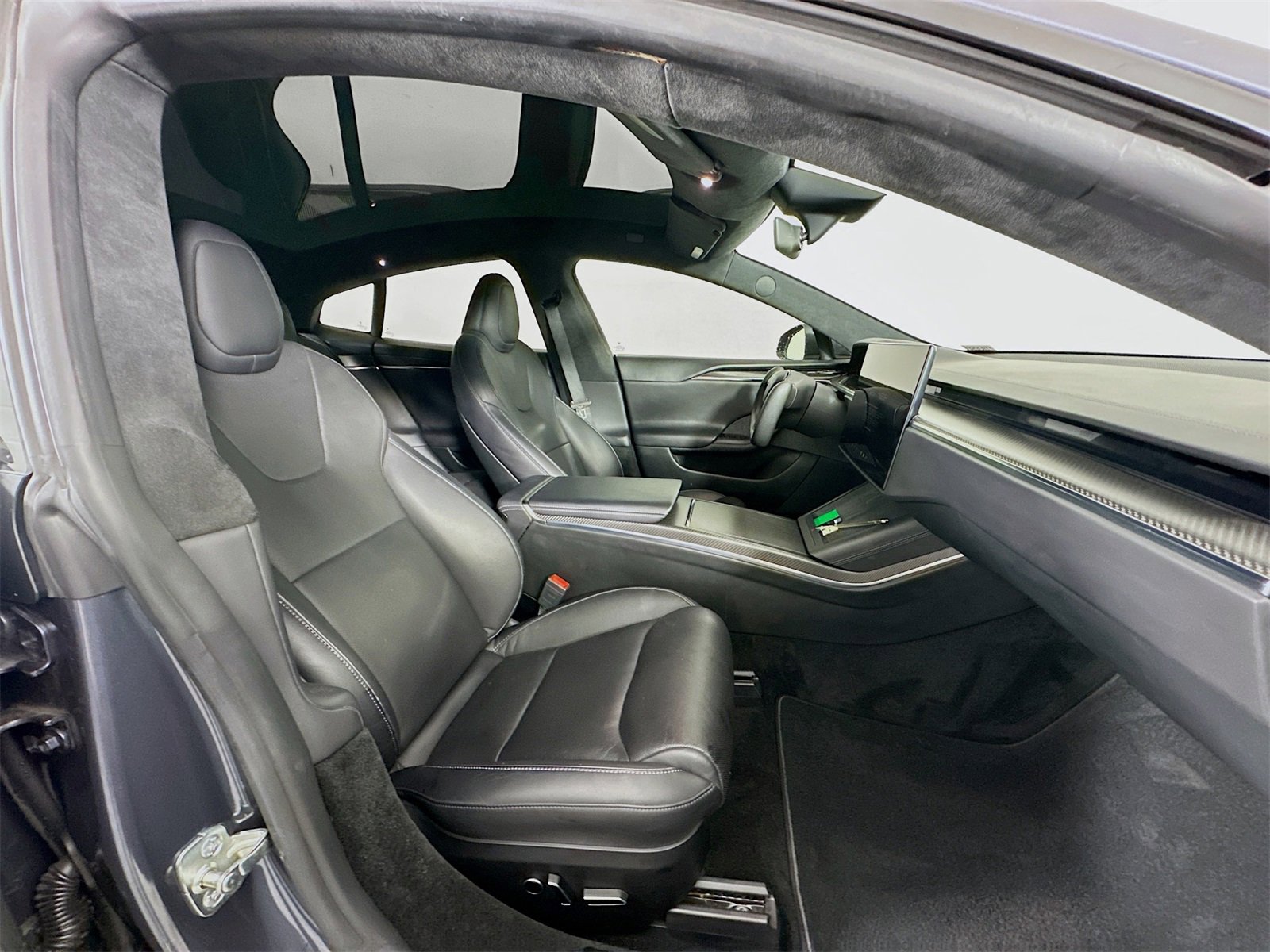 Used 2021 Tesla Model S Plaid image 26