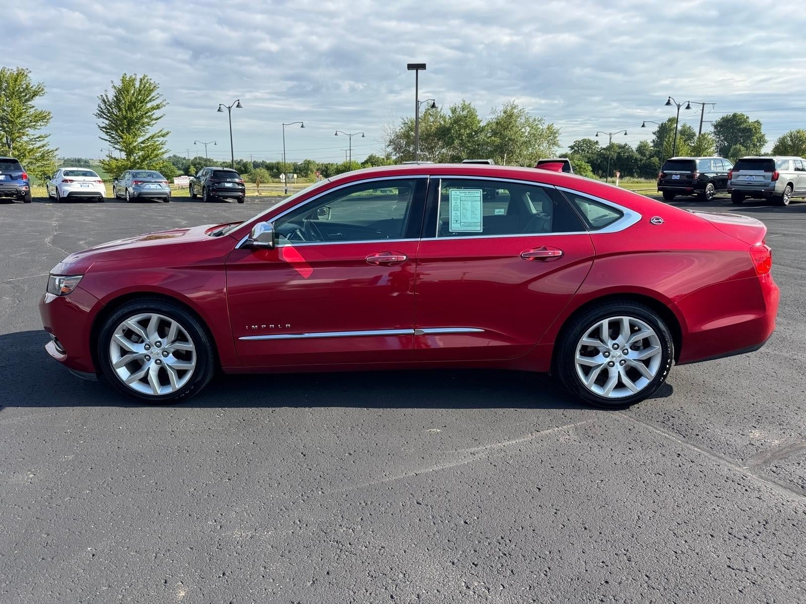 Used 2015 Chevrolet Impala LTZ FWD image 2