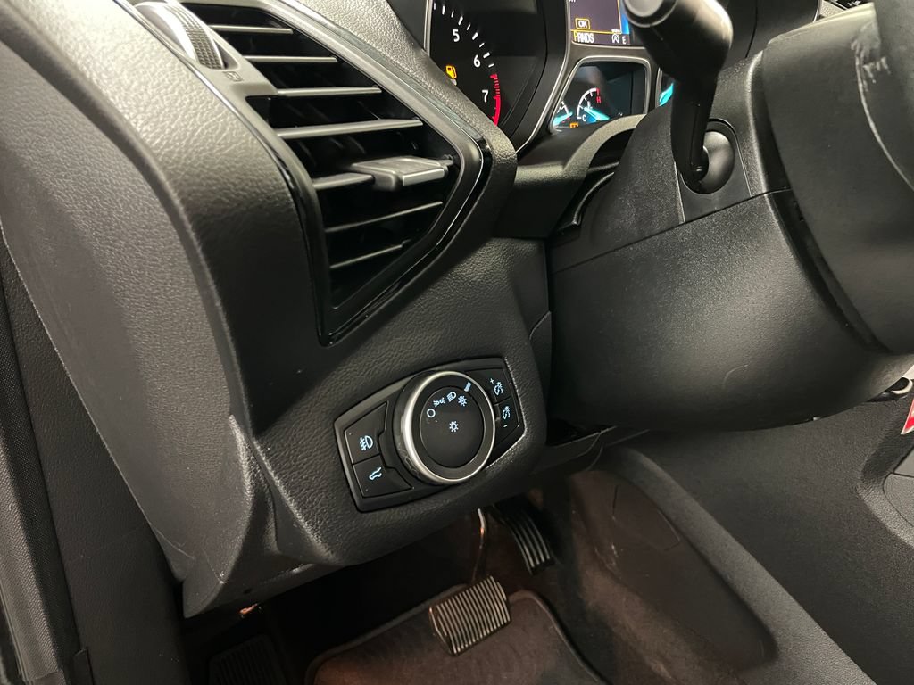 Used 2018 Ford Escape SEL AWD/4WD image 23