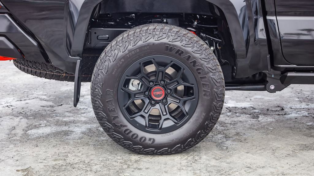 Used 2025 Toyota Tacoma TRD Pro image 12