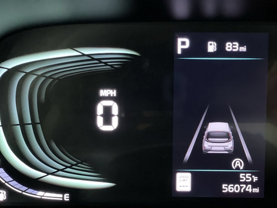 Used 2024 Kia Soul LX w/ Option Group 015 FWD image 19