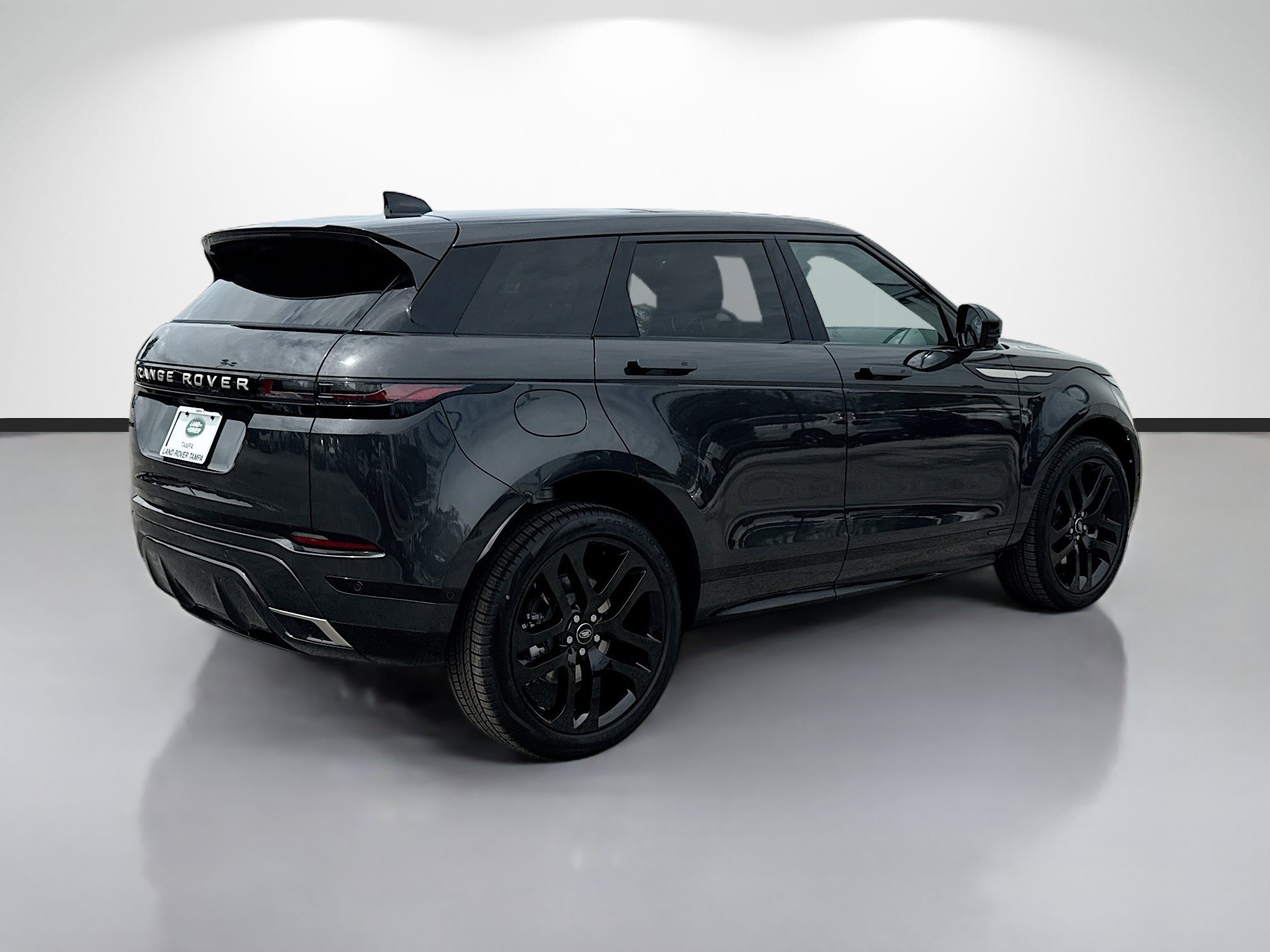 New 2026 Land Rover Range Rover Evoque Hoxton AWD/4WD image 5