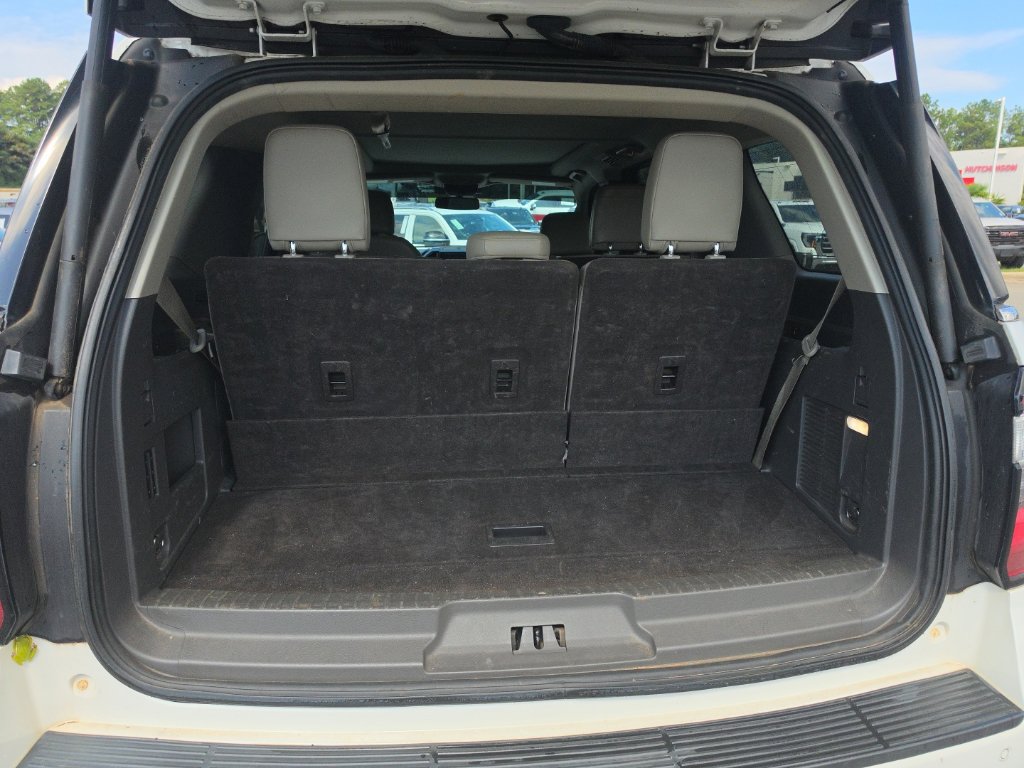 Used 2021 Ford Expedition Limited RWD image 10
