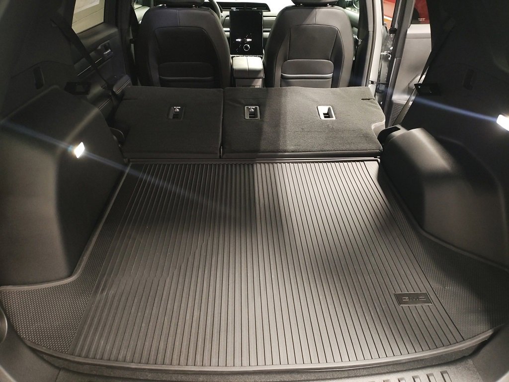 New 2026 GMC Terrain Elevation image 14