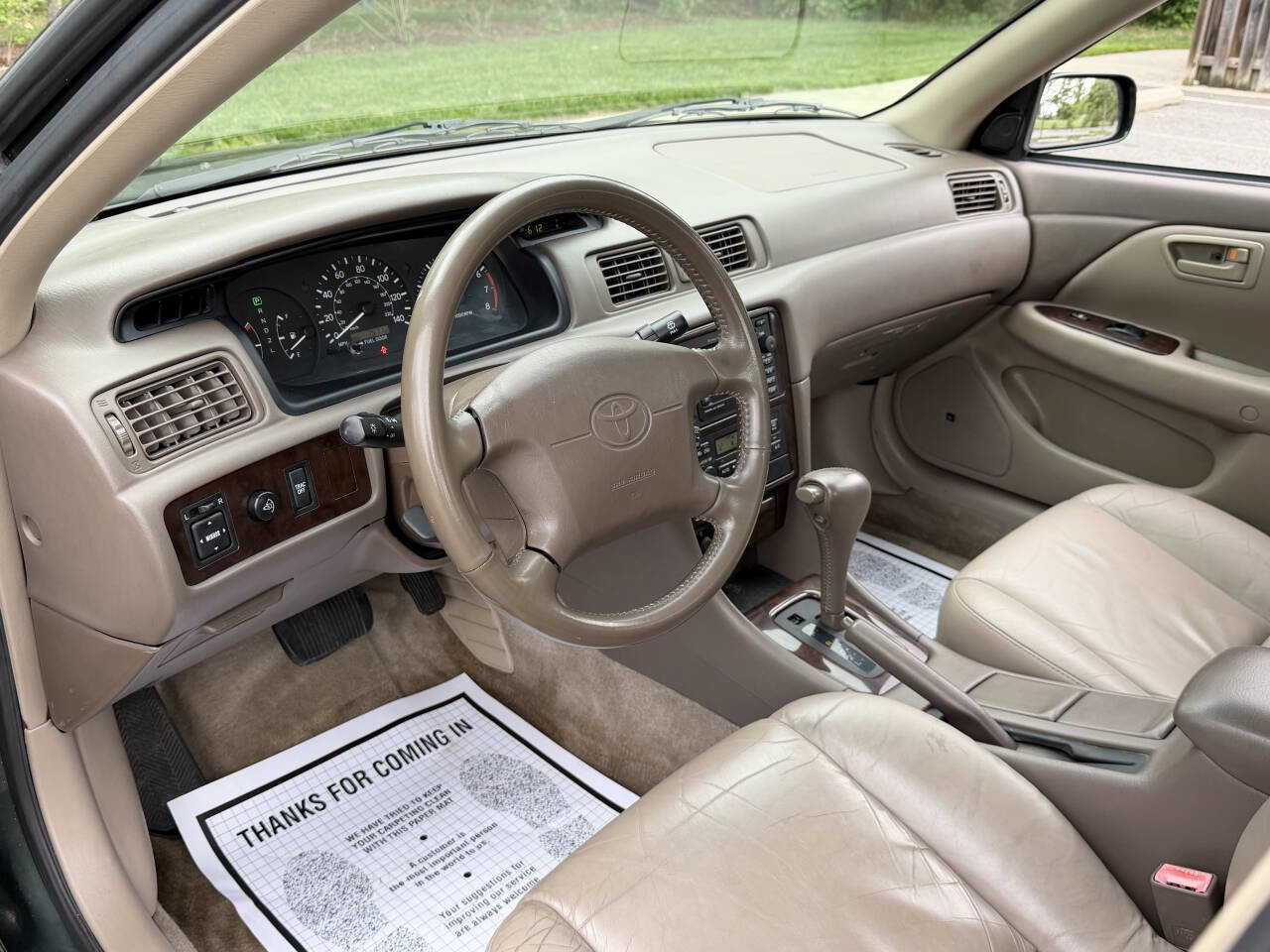 Used 2000 Toyota Camry XLE FWD image 14