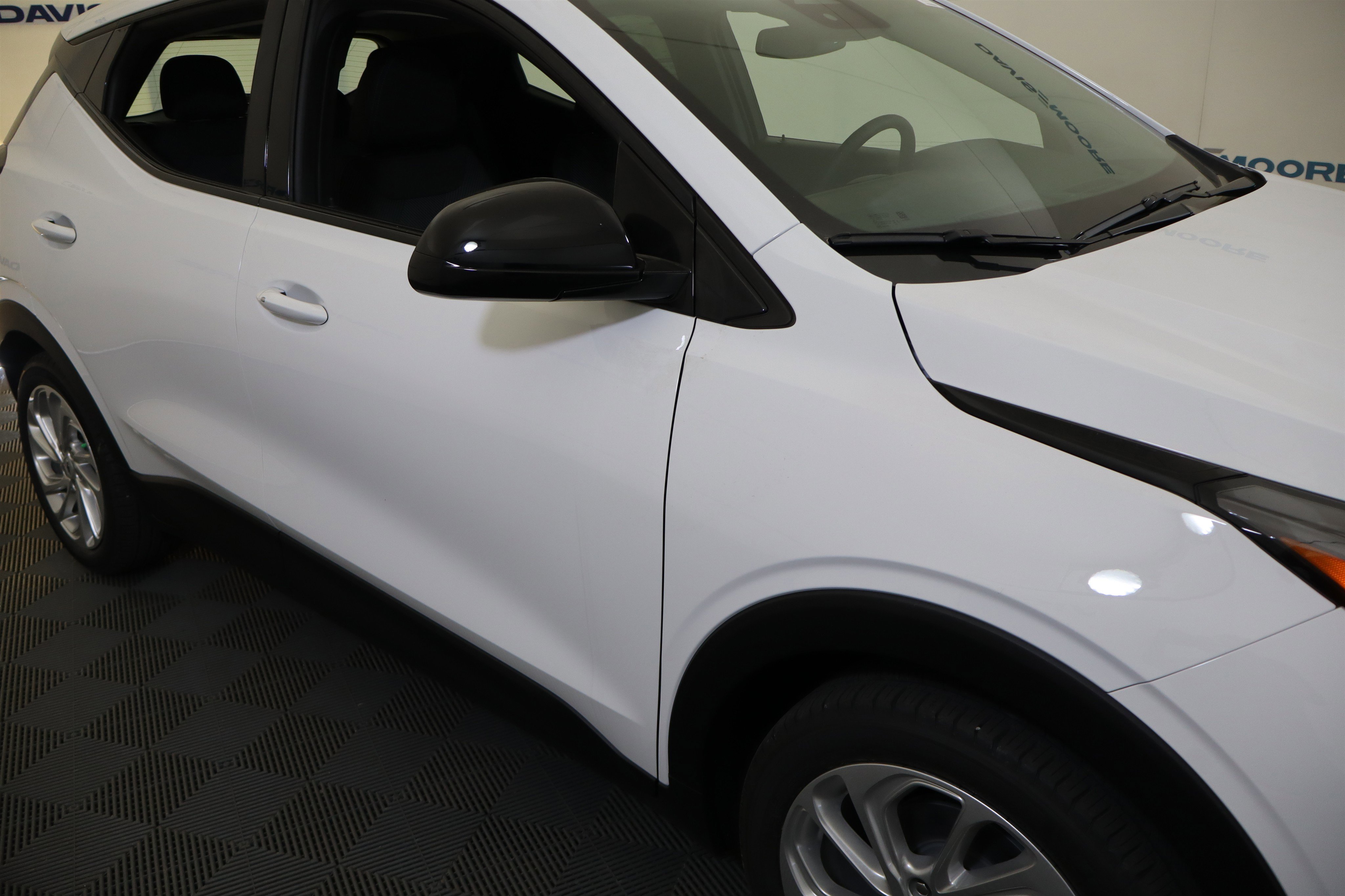 New 2027 Chevrolet Bolt LT w/ Comfort Package image 4