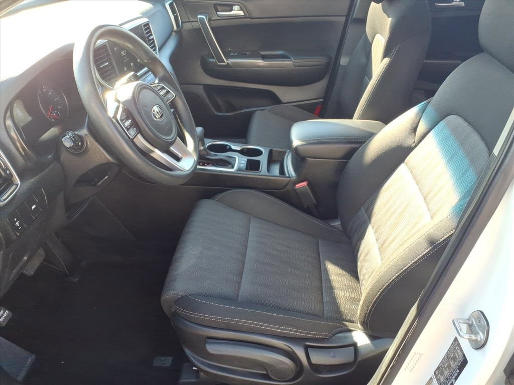 Used 2021 Kia Sportage LX image 5
