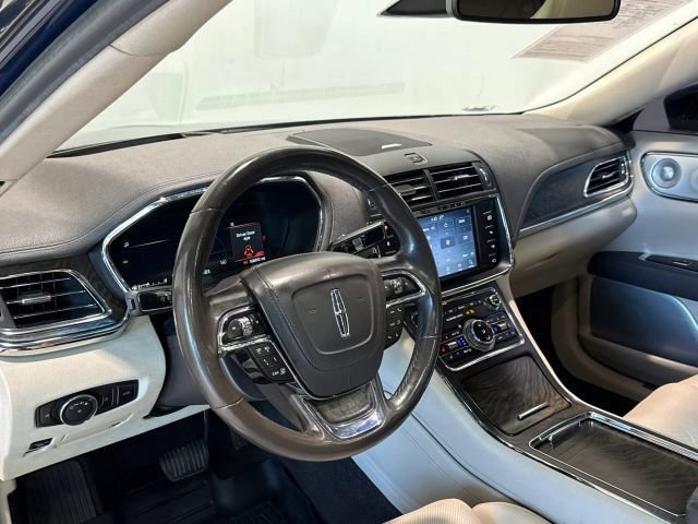 Used 2019 Lincoln Continental Reserve w/ Rear Seat Package AWD/4WD image 14