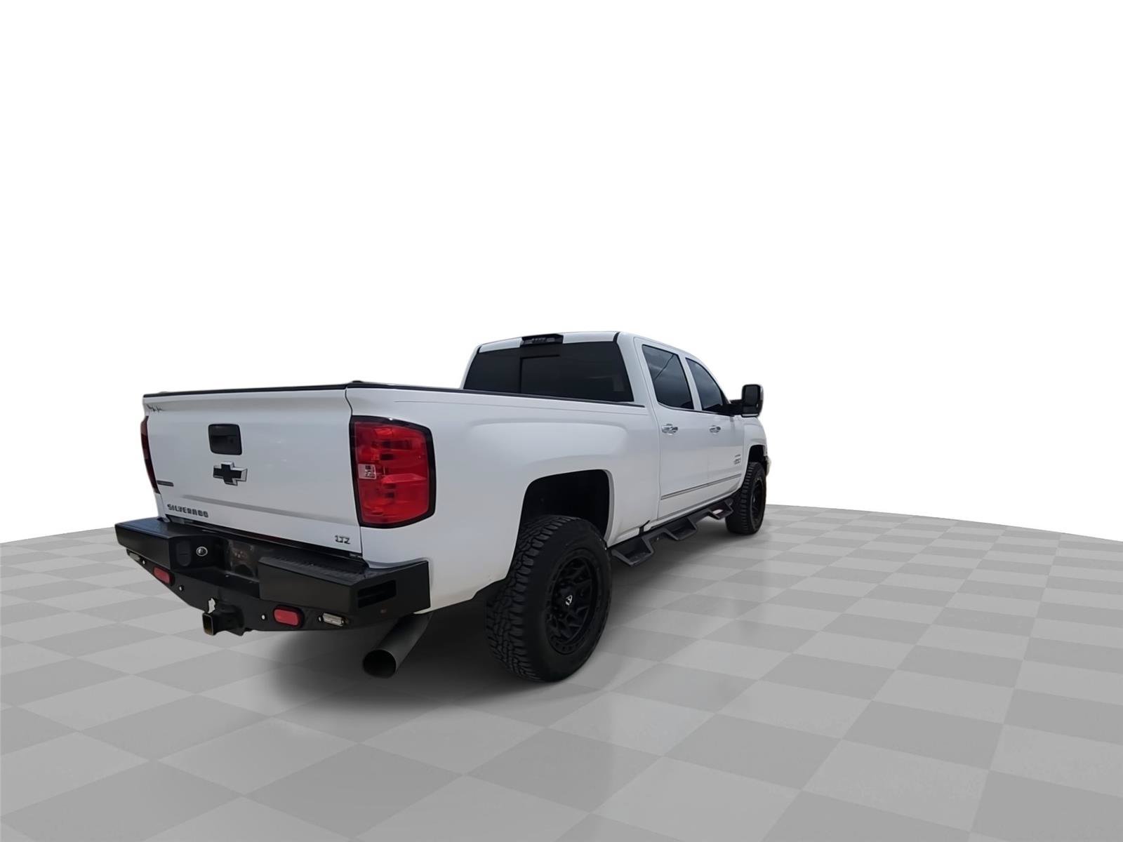Used 2016 Chevrolet Silverado 2500 LTZ w/ Duramax Plus Package AWD/4WD image 8