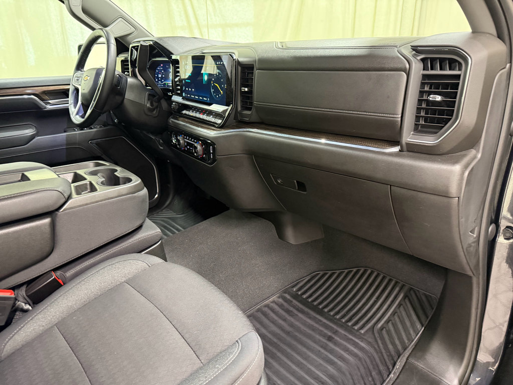 Certified 2024 Chevrolet Silverado 1500 LT AWD/4WD image 26