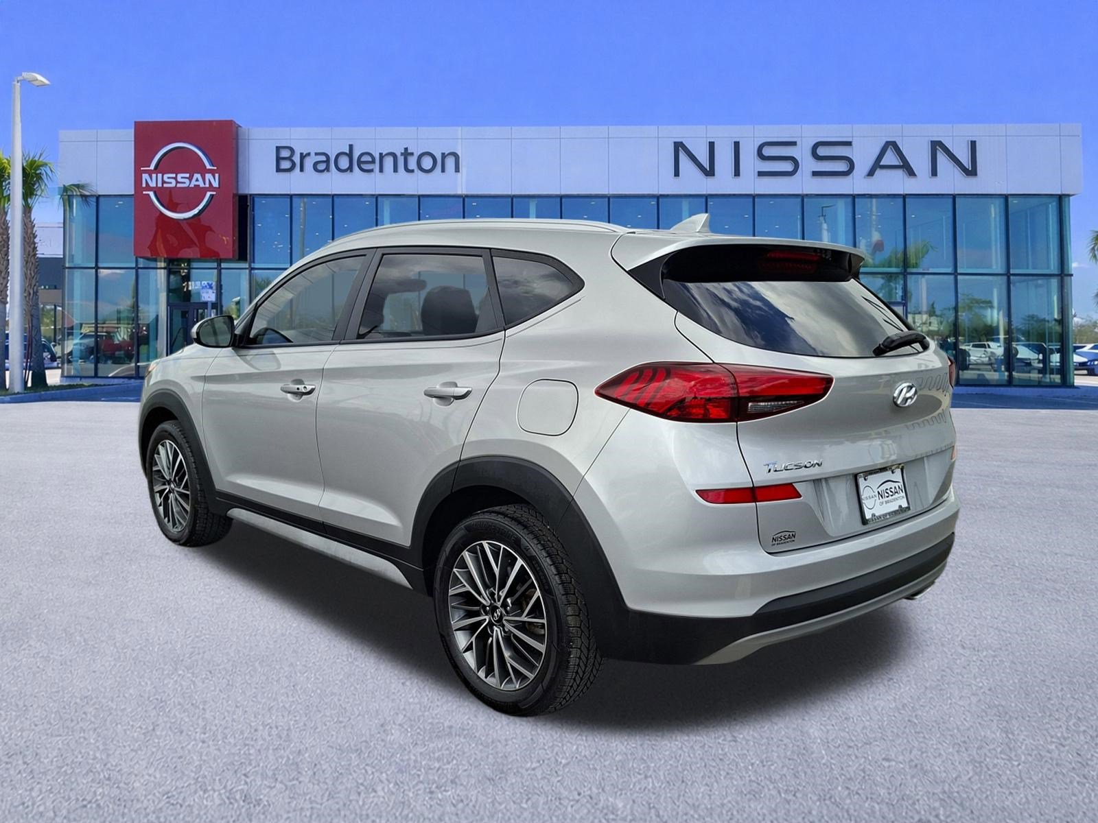 Used 2021 Hyundai Tucson SEL FWD image 7