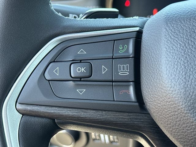 New 2027 Jeep Grand Cherokee Altitude AWD/4WD image 25