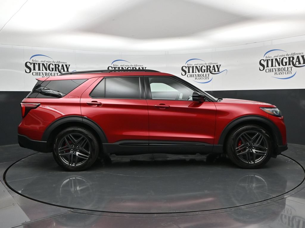 Used 2025 Ford Explorer ST w/ Sun And Sound Package RWD image 8