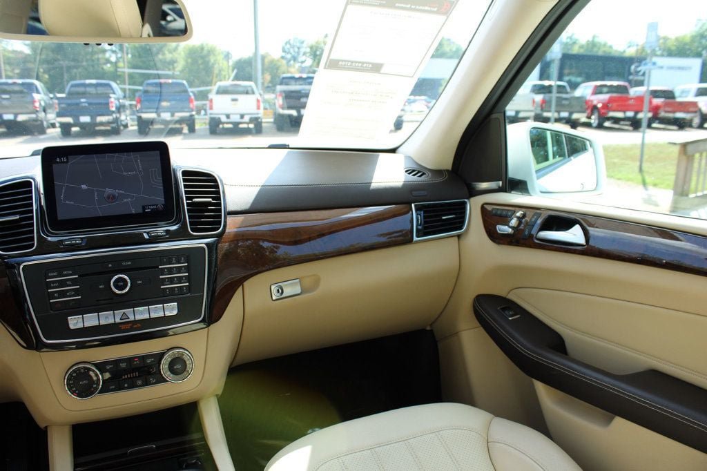 Used 2019 Mercedes-Benz GLS 450 4MATIC image 17