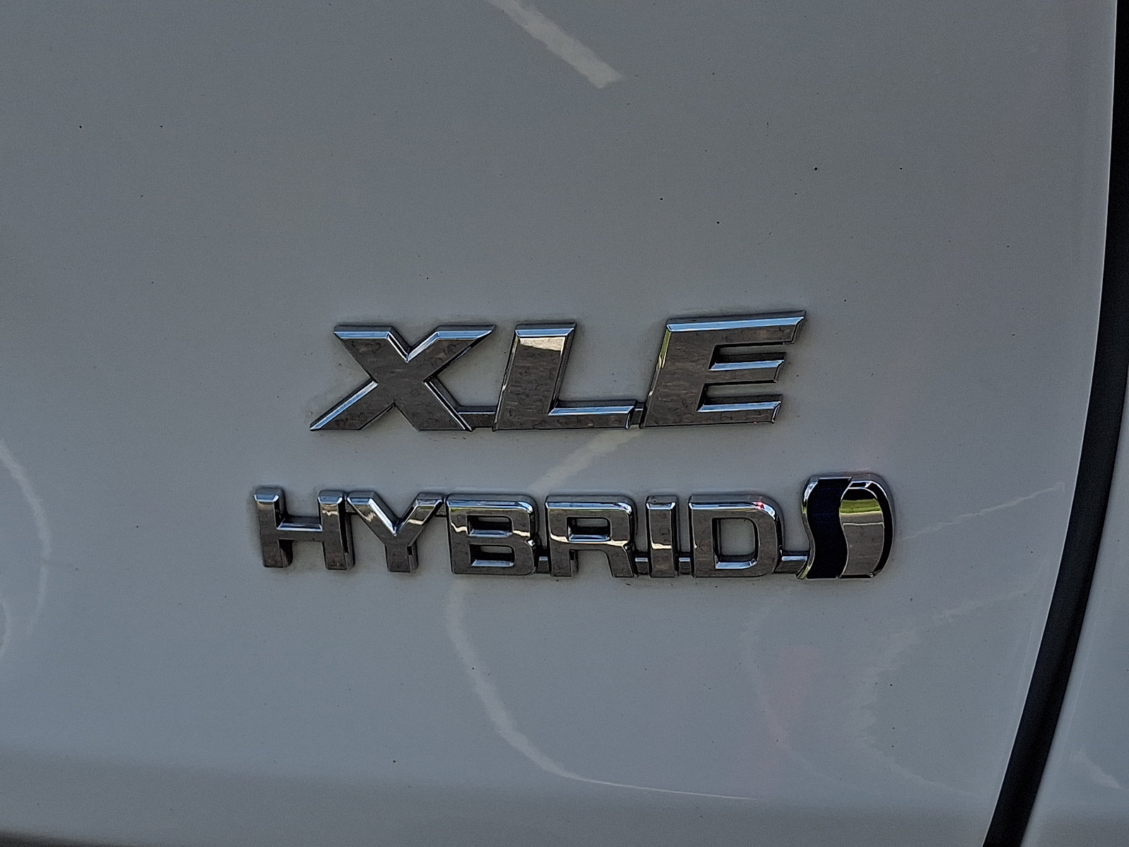 Used 2023 Toyota RAV4 XLE w/ XLE Grade Weather Package AWD/4WD image 30