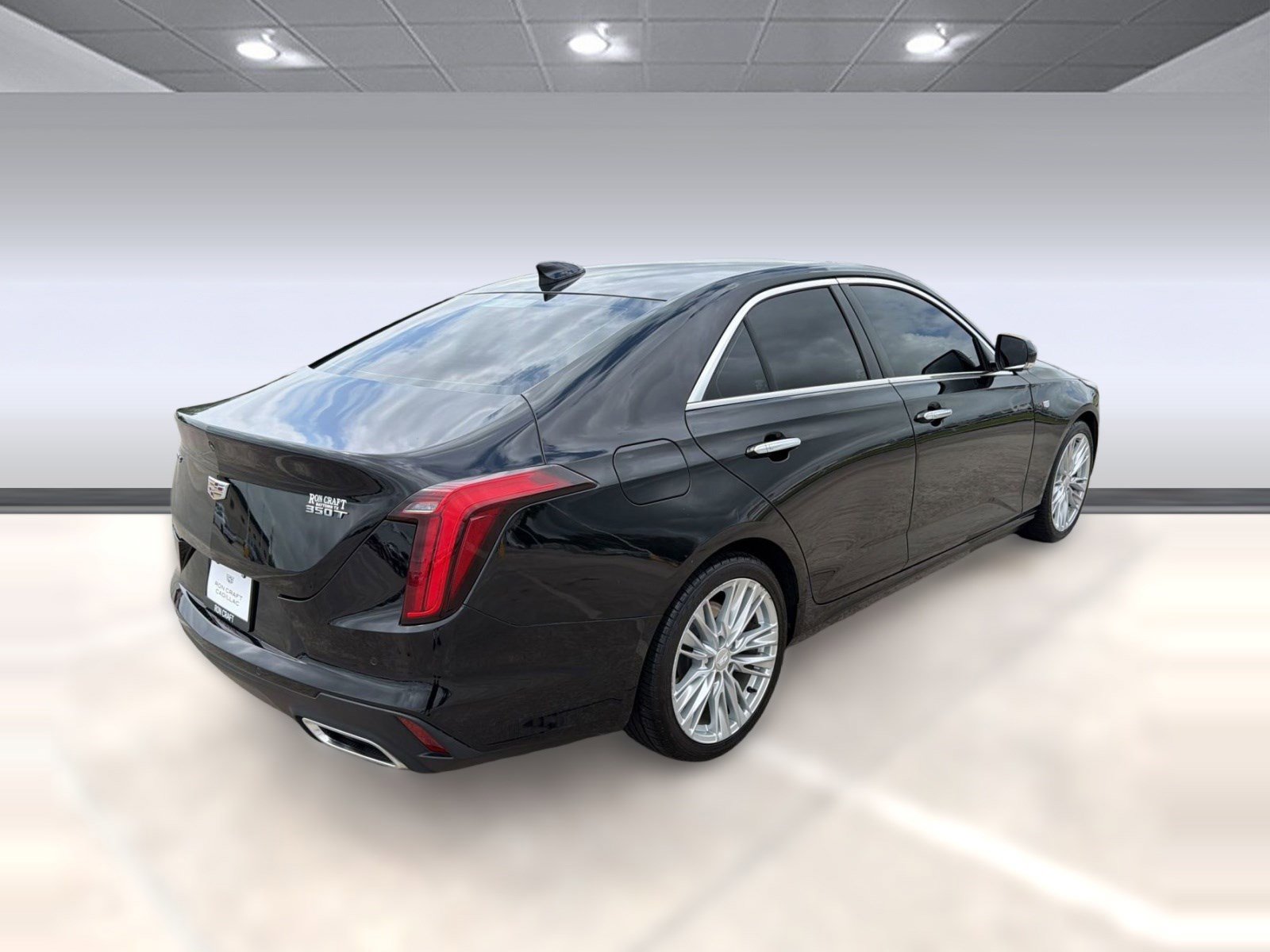 Used 2021 Cadillac CT4 Premium Luxury image 8