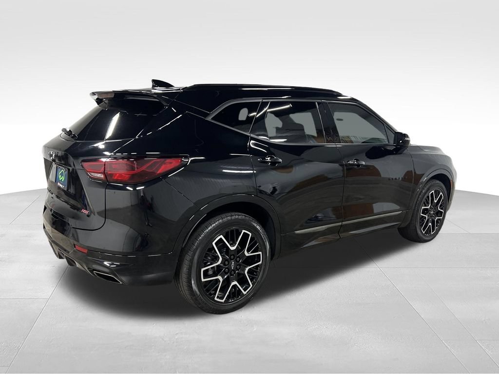 Certified 2023 Chevrolet Blazer RS w/ Driver Confidence II Package AWD/4WD image 9