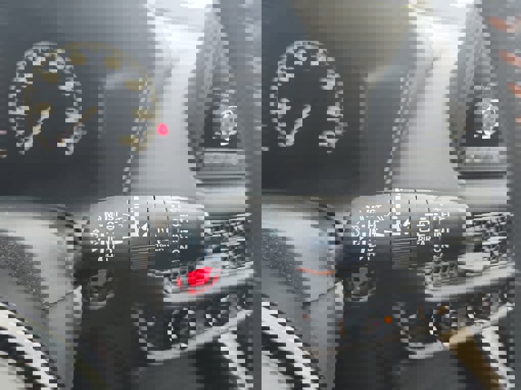 Certified 2023 Honda HR-V Sport image 32