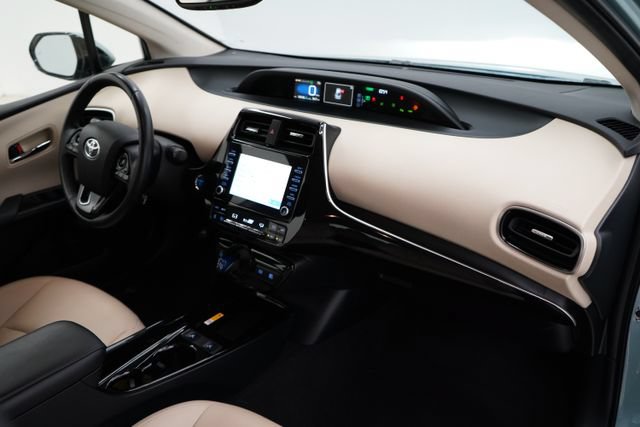 Used 2020 Toyota Prius XLE AWD/4WD image 51