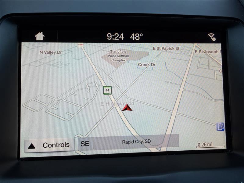 Used 2018 Ford Taurus SEL w/ Equipment Group 201A image 11