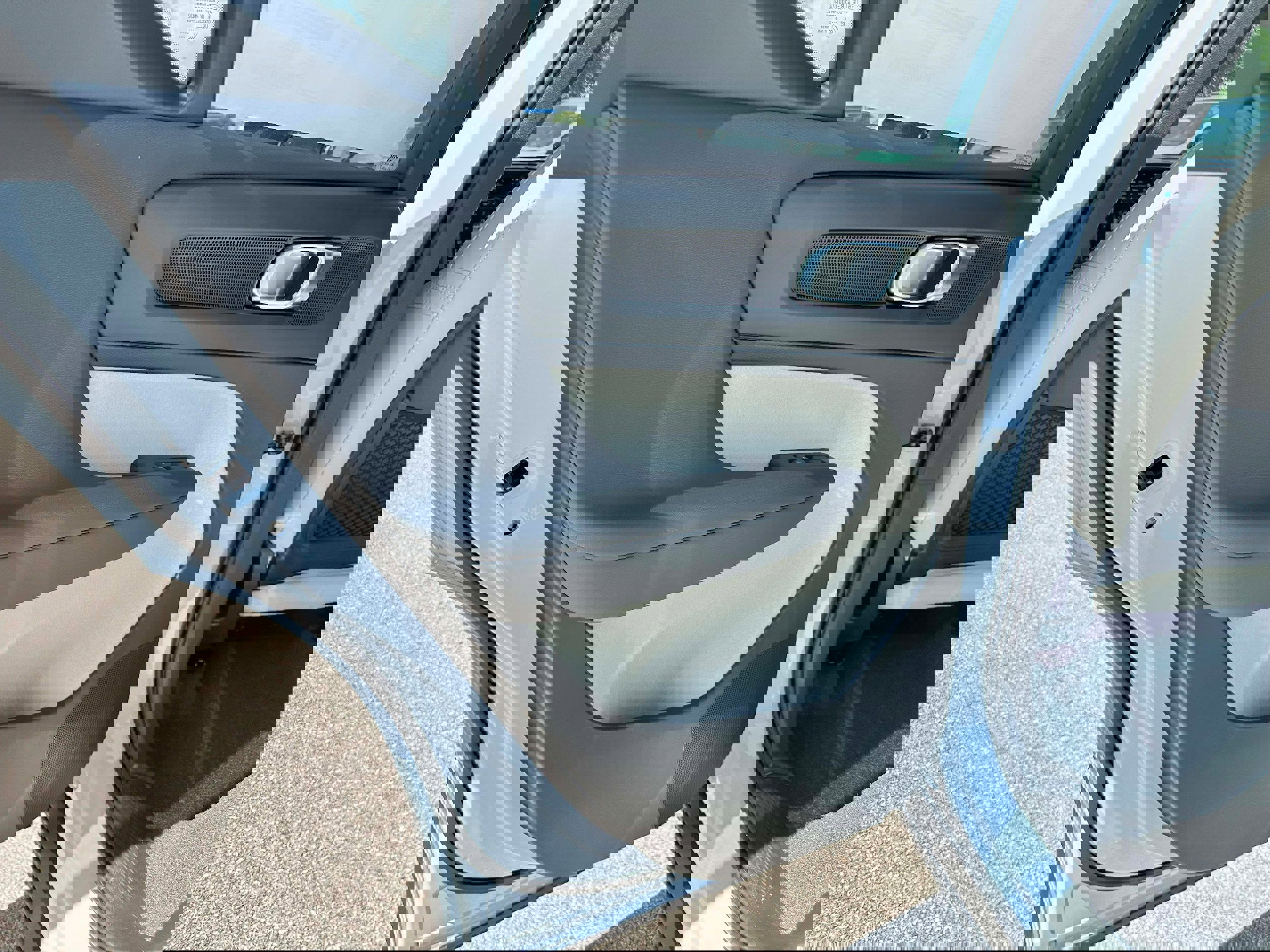 New 2026 Volvo XC40 B5 Plus w/ Protection Package Premier image 11