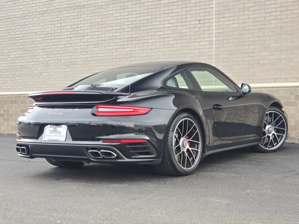 Used 2017 Porsche 911 Turbo image 9