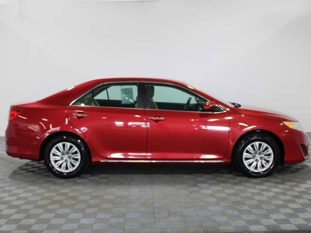 Used 2012 Toyota Camry LE w/ Protection Pkg FWD image 7