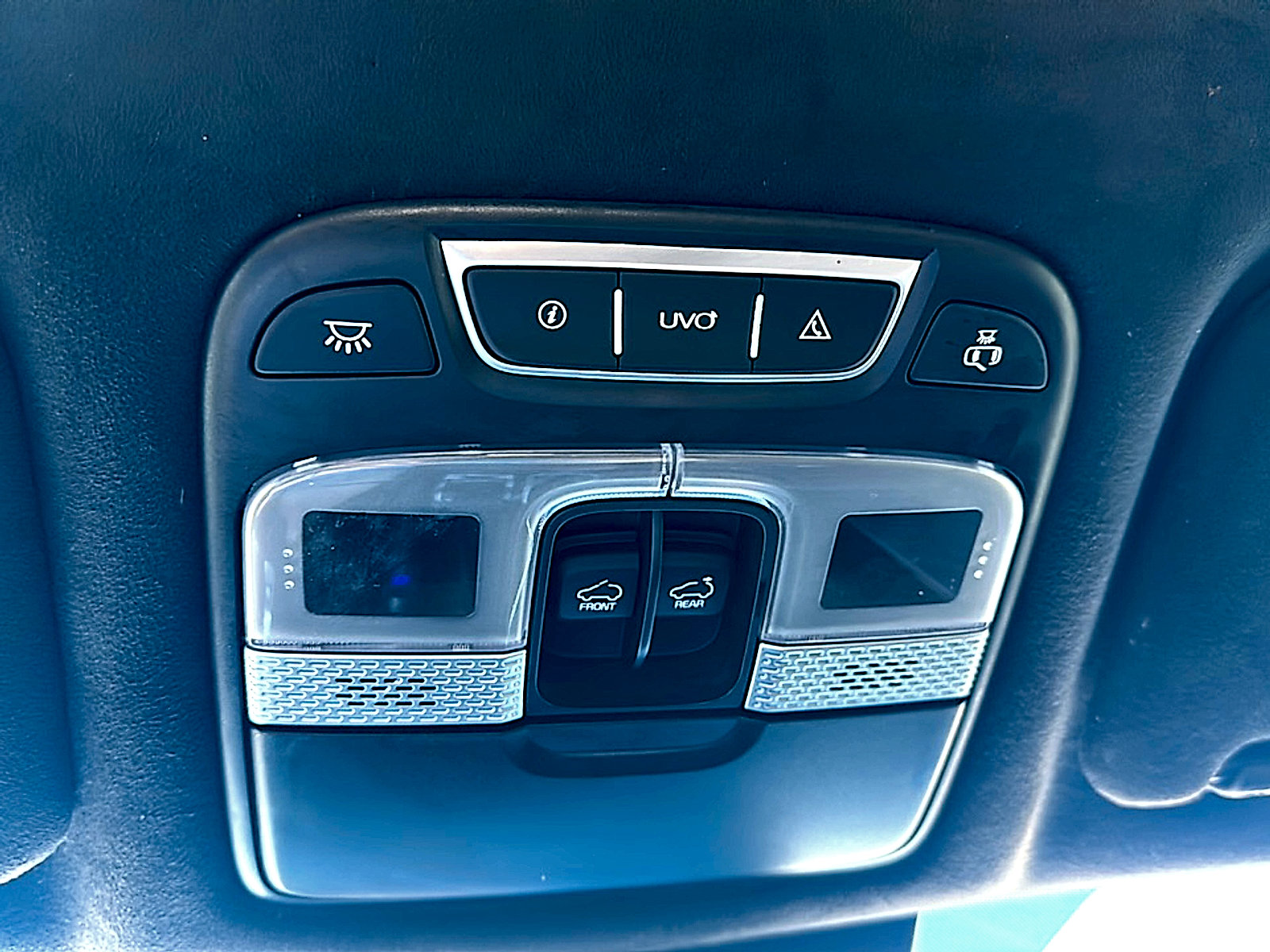 Used 2022 Kia Telluride SX w/ SX Prestige Package image 41