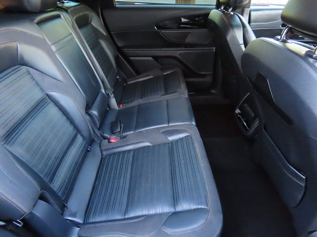 Used 2024 Lincoln Nautilus Reserve w/ Jet Appearance Package (87T) image 15