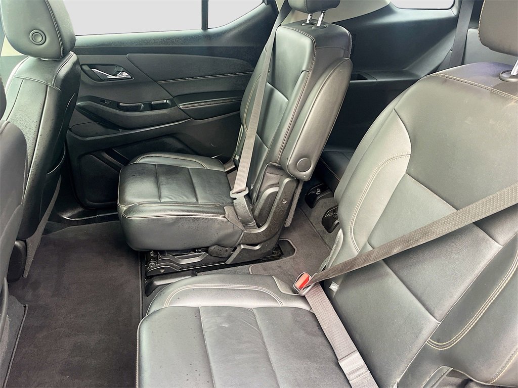 Used 2021 Chevrolet Traverse RS image 26