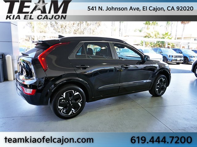 Certified 2025 Kia Niro Wind FWD image 9