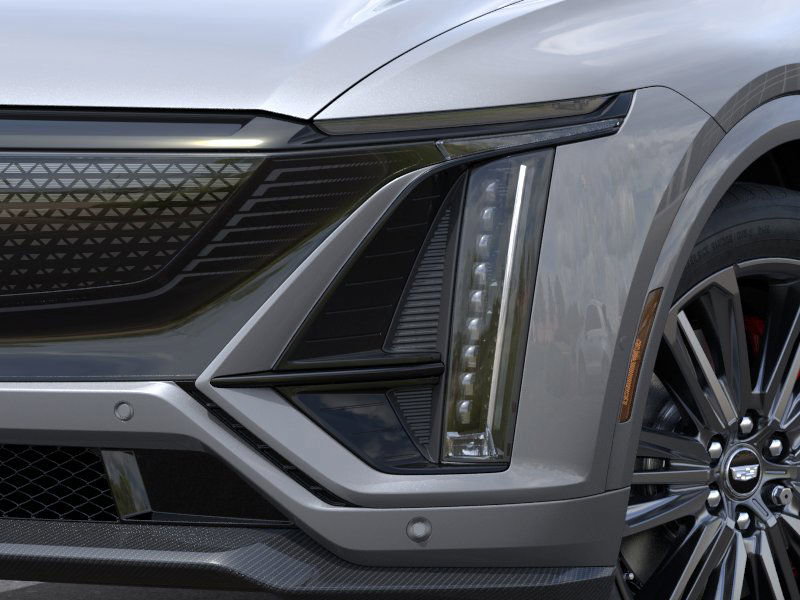 New 2026 Cadillac Lyriq V image 10