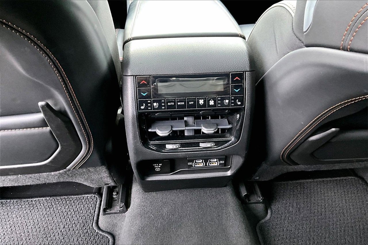 Certified 2022 Jeep Grand Cherokee Summit image 16