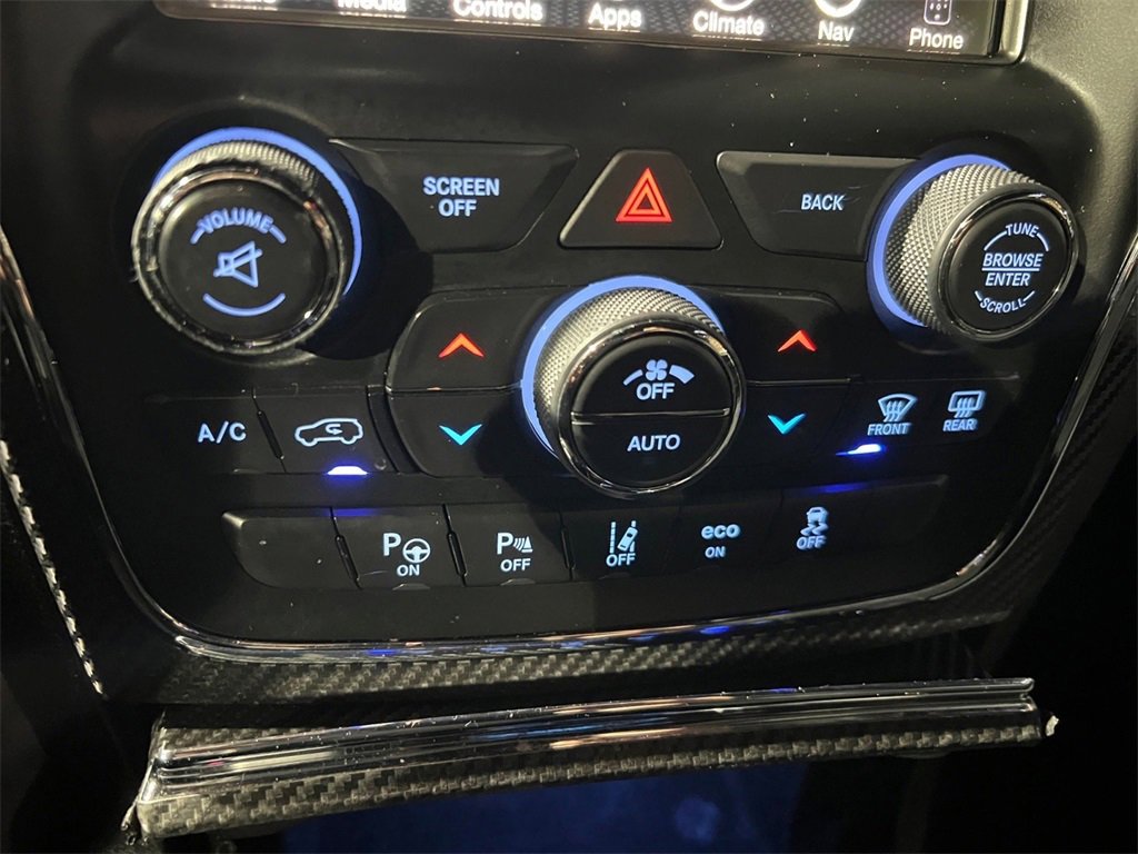 Used 2017 Jeep Grand Cherokee SRT image 34