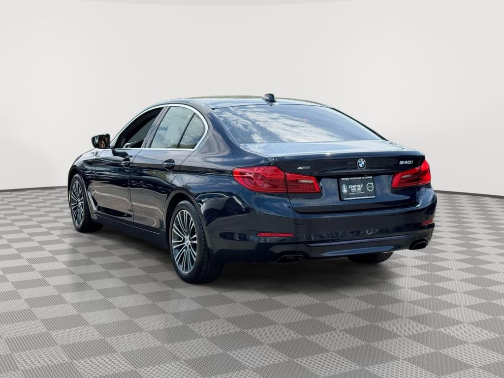 Used 2019 BMW 540i xDrive w/ Convenience Package AWD/4WD image 5