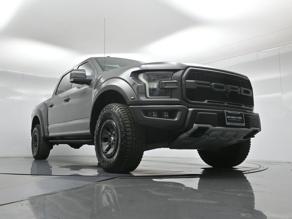 Used 2018 Ford F150 Raptor w/ Equipment Group 802A Luxury image 48