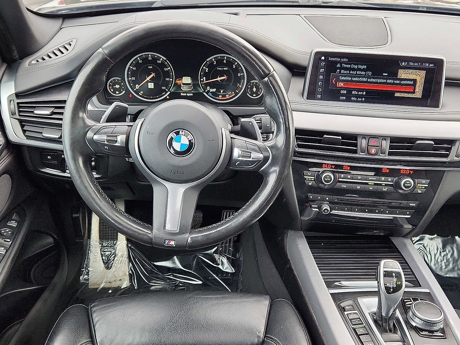 Used 2018 BMW X5 xDrive50i w/ M Sport Package image 11