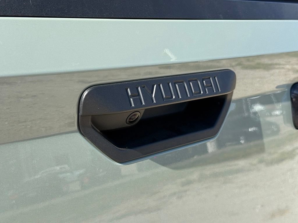 Used 2024 Hyundai Santa Cruz SEL FWD image 9