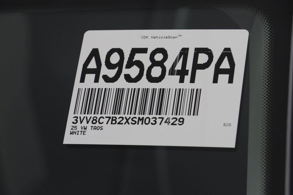Used 2025 Volkswagen Taos S AWD/4WD image 25