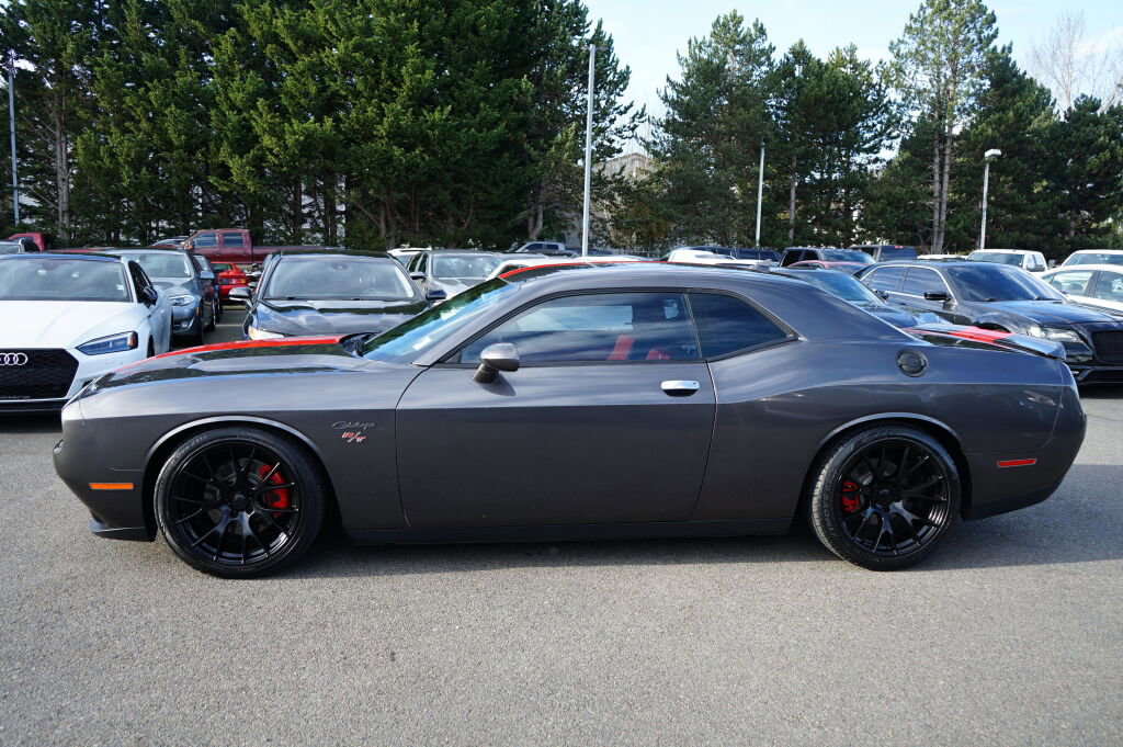 Used 2016 Dodge Challenger R/T Plus image 2