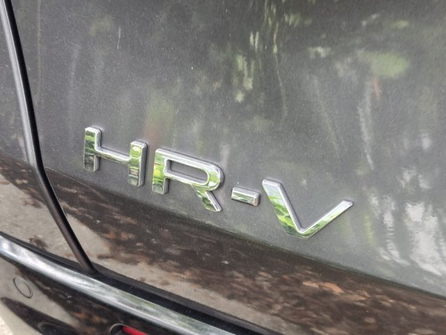 Used 2024 Honda HR-V EX-L image 10