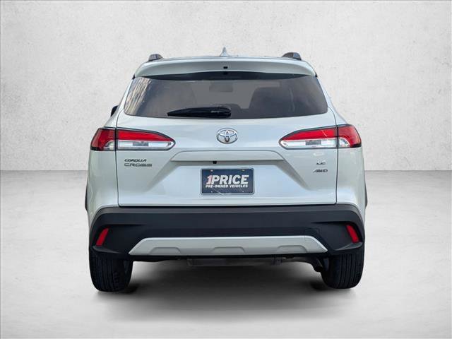 Used 2023 Toyota Corolla Cross LE image 7