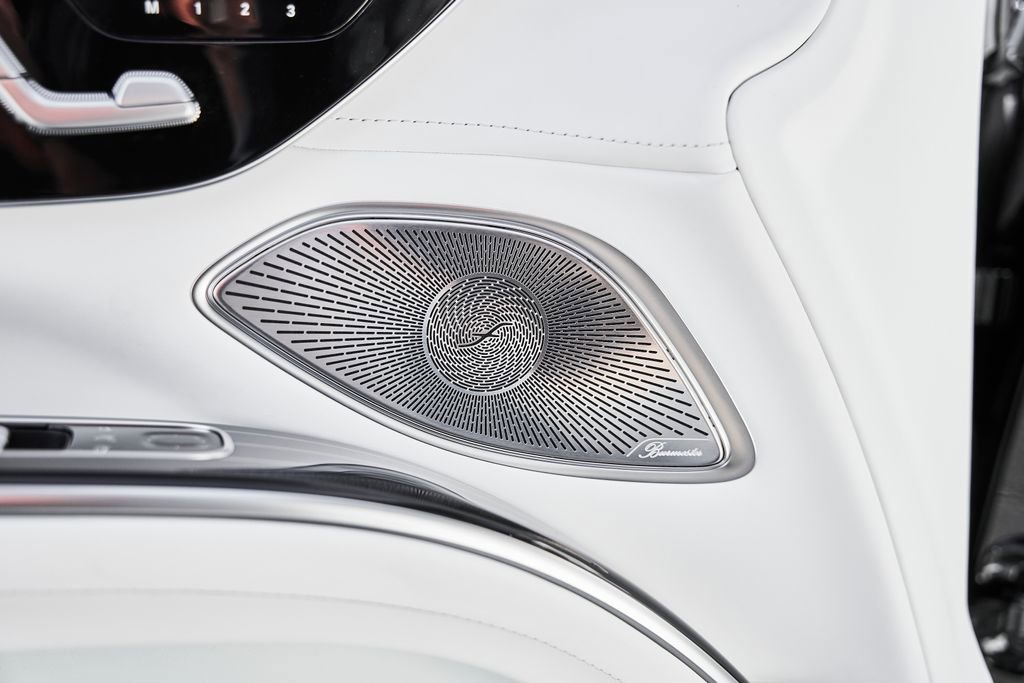 Used 2024 Mercedes-Benz Maybach EQS 680 4MATIC image 39