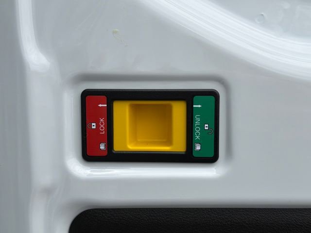 New 2026 Ford Transit 250 148 Medium Roof RWD image 18