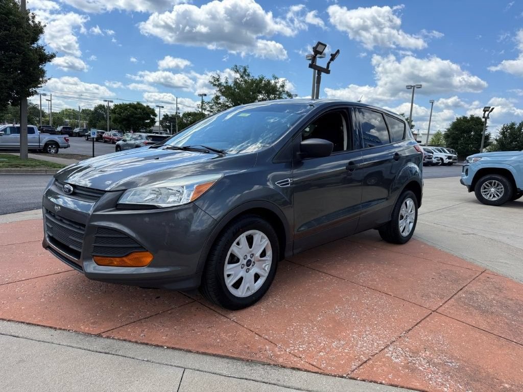 Used 2015 Ford Escape S FWD image 3