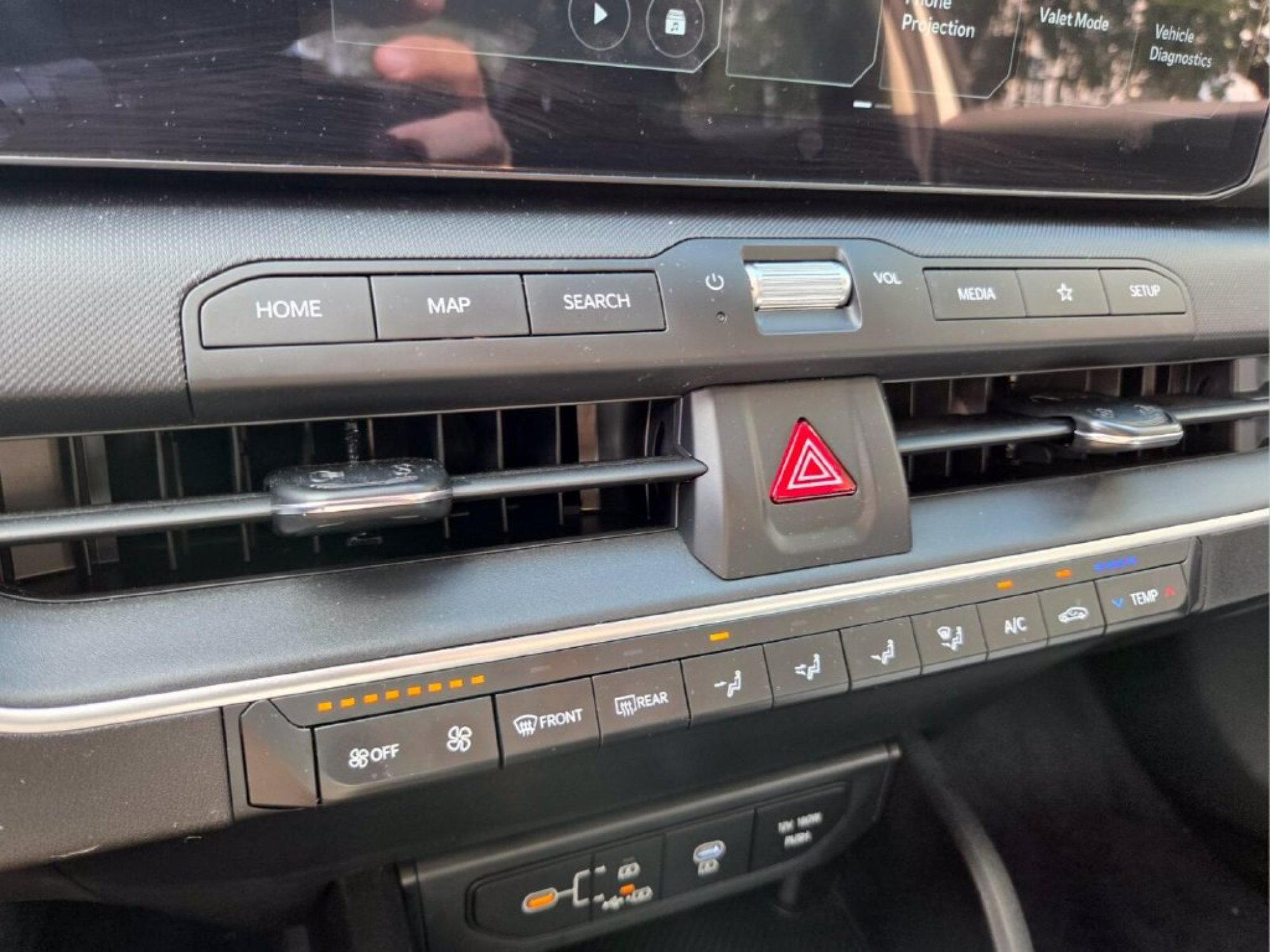 New 2025 Kia K4 FWD image 39
