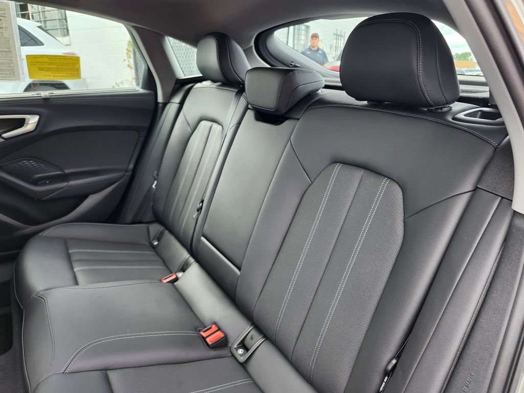 Used 2025 Audi A5 2.0T Premium Plus w/ Premium Plus AWD/4WD image 11