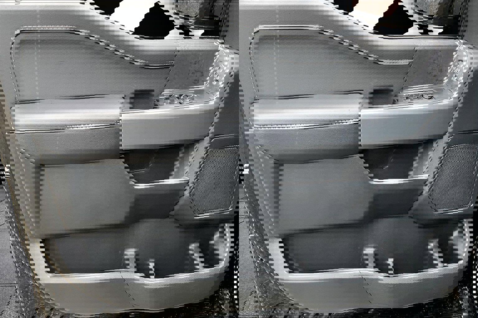 New 2026 Ford F150 XLT w/ Equipment Group 302A MID AWD/4WD image 22