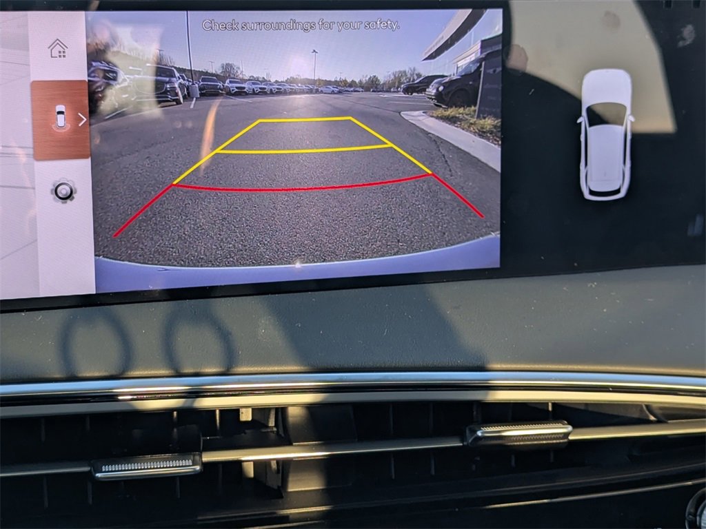 Used 2026 Genesis GV70 2.5T Select image 25