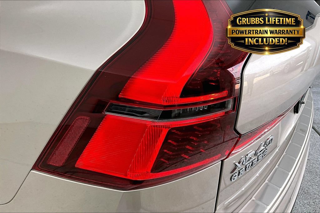 New 2026 Volvo XC60 B5 Plus w/ Protection Package Premier AWD/4WD image 40